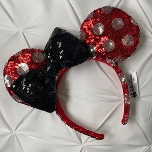 Minnie Mouse Ears